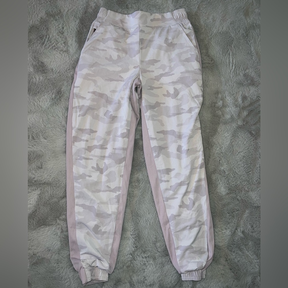 Athleta joggers